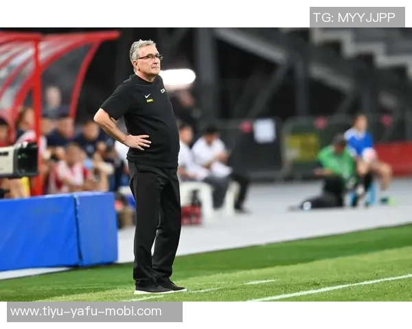 多夫比克点球失误连连苏莱替罚仍遭扑救无缘帽子戏法